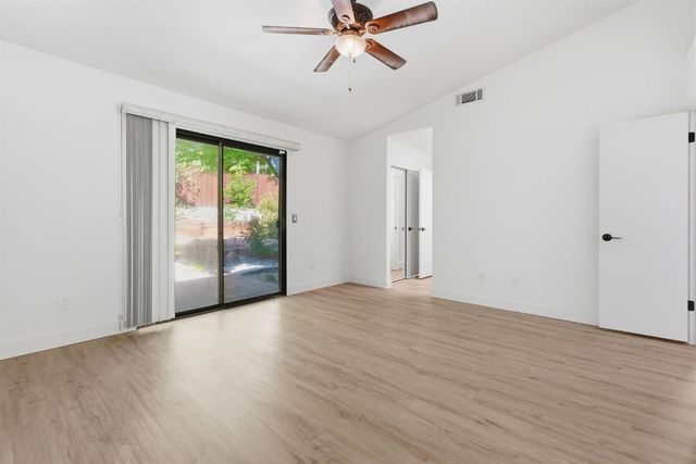 8221 Clarion Cir, Antelope, CA 95843