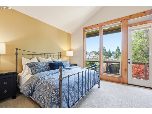12800 Ne SALMON CREEK Ave 115, Vancouver, WA 98686
