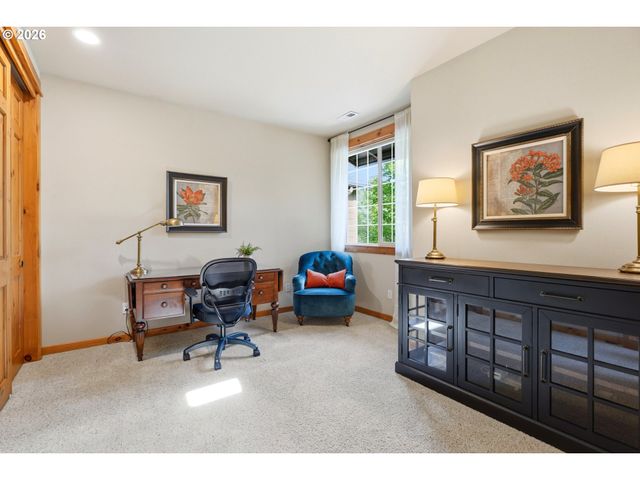 12800 Ne SALMON CREEK Ave 115, Vancouver, WA 98686
