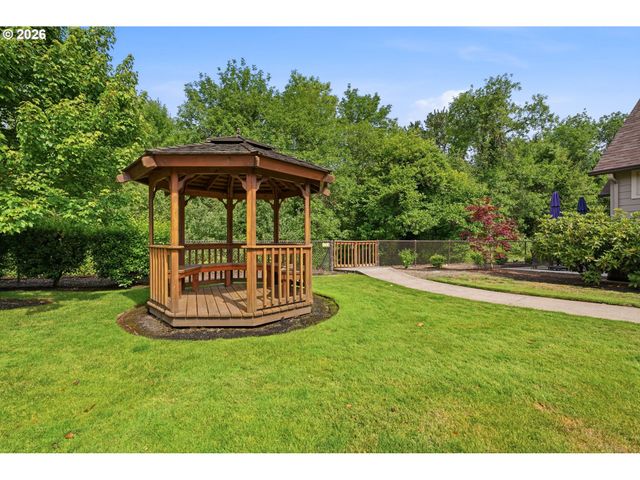 12800 Ne SALMON CREEK Ave 115, Vancouver, WA 98686