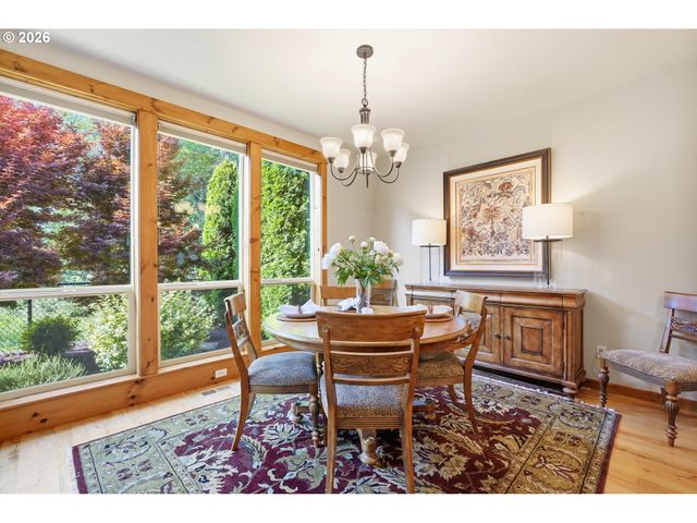 12800 Ne SALMON CREEK Ave 115, Vancouver, WA 98686