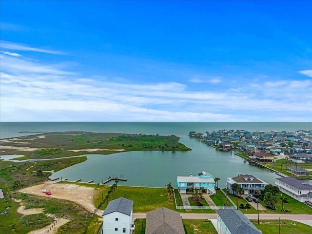 23114 Miramar Circle, Galveston, TX 77554