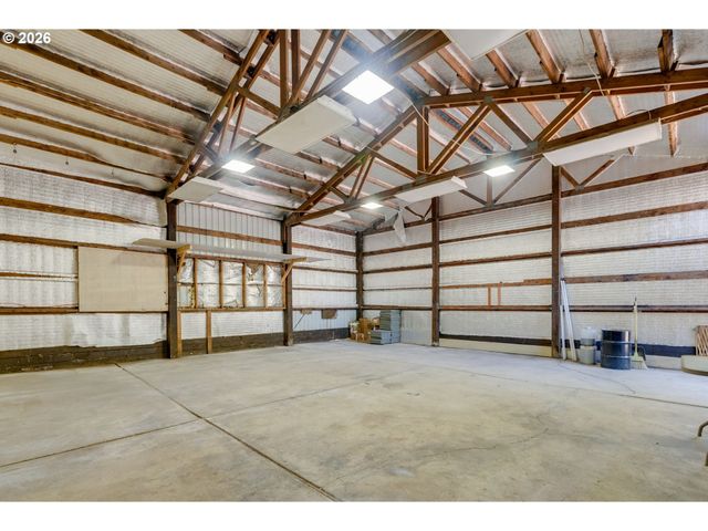 1725 Se REGNER Rd, Gresham, OR 97080