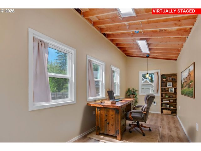 1725 Se REGNER Rd, Gresham, OR 97080