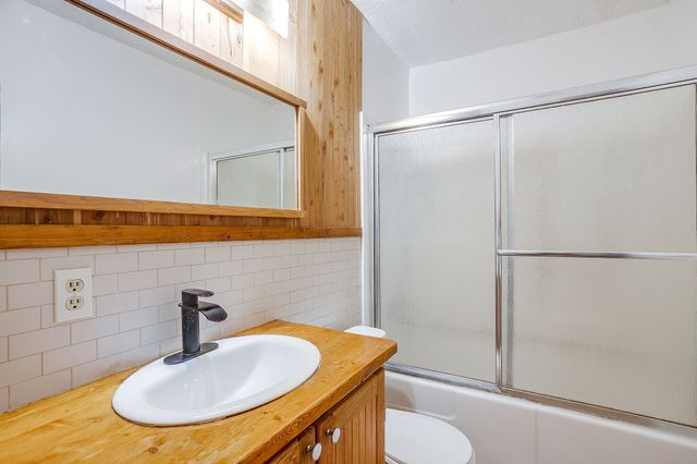 5711 Margewood Drive, Dallas, TX 75236