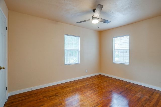 5711 Margewood Drive, Dallas, TX 75236