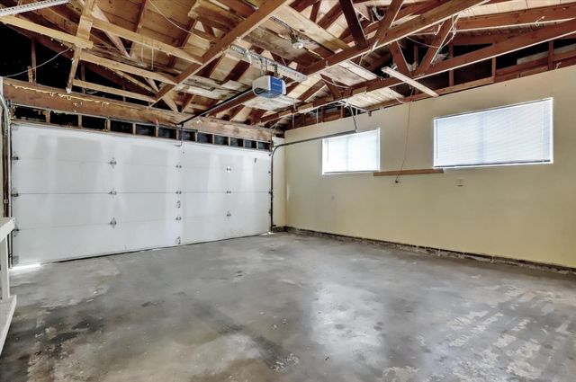 12534 Nottingham Ln, Grass Valley, CA 95949