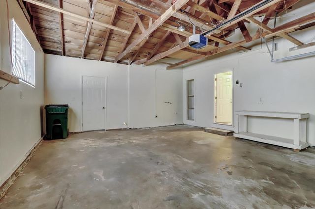 12534 Nottingham Ln, Grass Valley, CA 95949