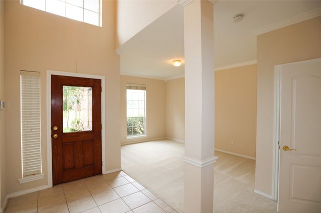 2325 Denham Drive, Arlington, TX 76001