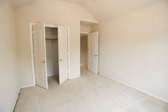2325 Denham Drive, Arlington, TX 76001