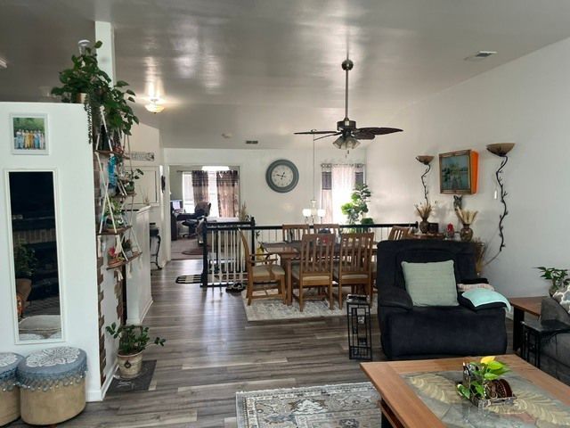 2062 Peach Tree Lane, Algonquin, IL 60102