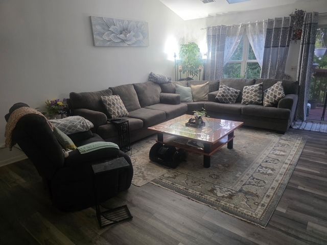 2062 Peach Tree Lane, Algonquin, IL 60102