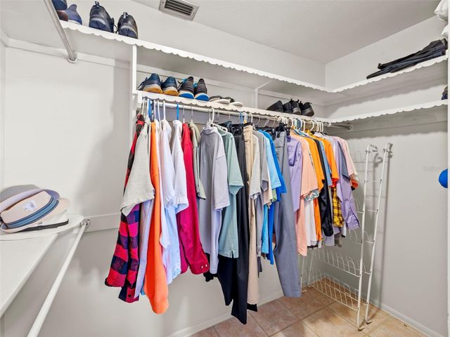 1260 LAKESIDE DRIVE, Venice, FL 34293