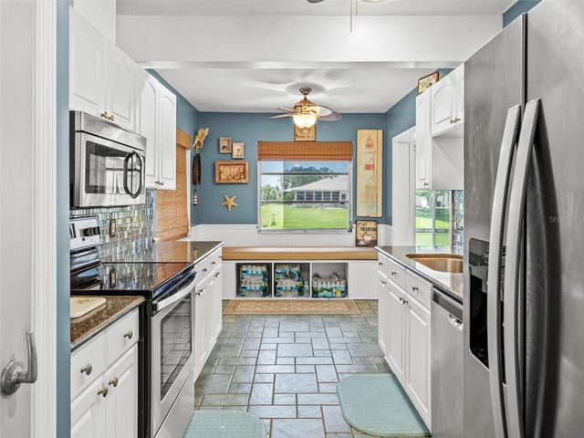 1260 LAKESIDE DRIVE, Venice, FL 34293