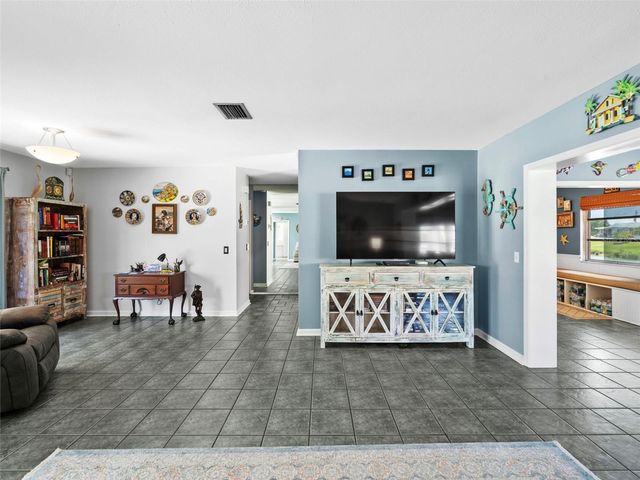 1260 LAKESIDE DRIVE, Venice, FL 34293