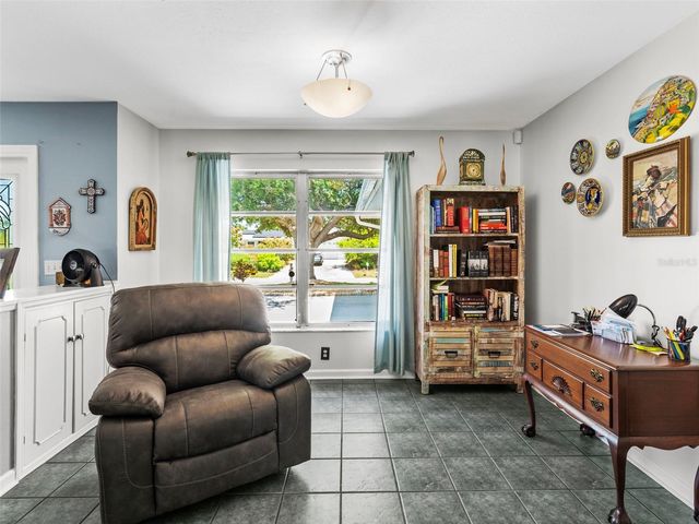 1260 LAKESIDE DRIVE, Venice, FL 34293