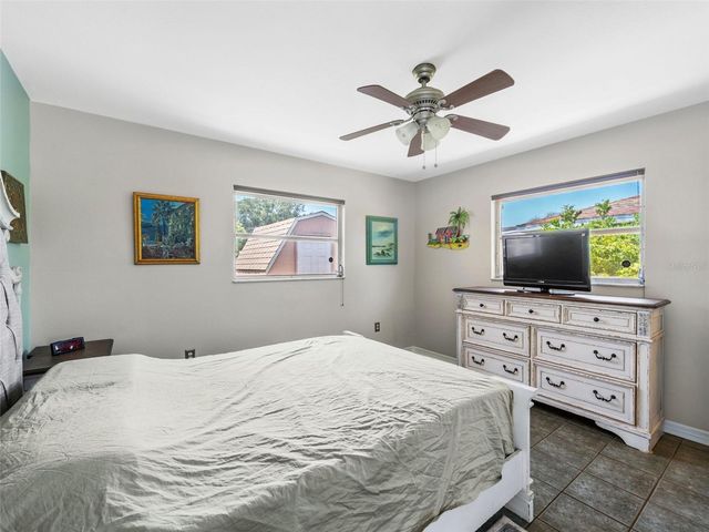 1260 LAKESIDE DRIVE, Venice, FL 34293