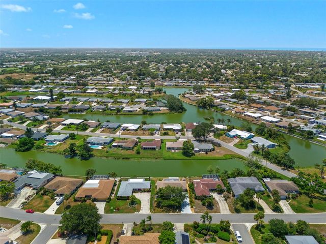 1260 LAKESIDE DRIVE, Venice, FL 34293