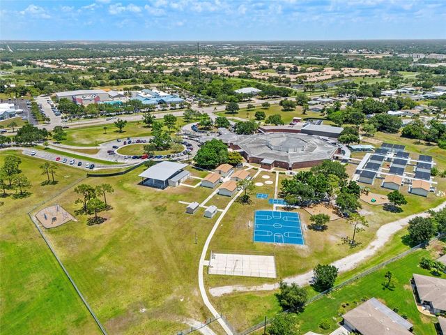 1260 LAKESIDE DRIVE, Venice, FL 34293