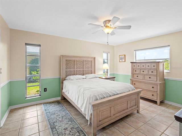 1260 LAKESIDE DRIVE, Venice, FL 34293