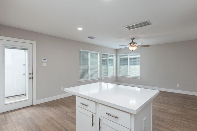 6815 Kingwood Glen Drive, Humble, TX 77346