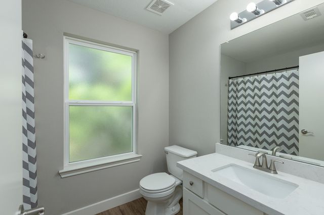 6815 Kingwood Glen Drive, Humble, TX 77346