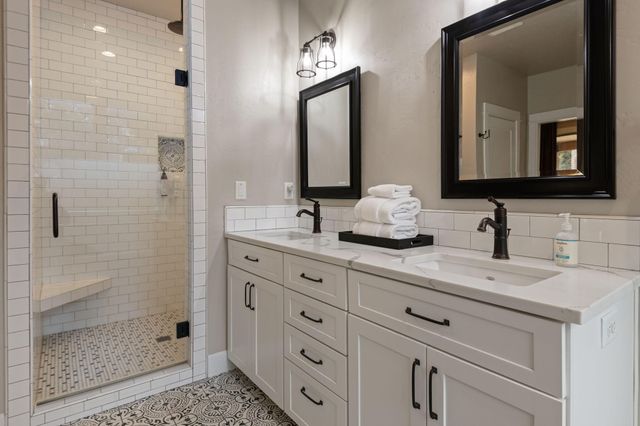 17181 Merganser Drive, Bend, OR 97707