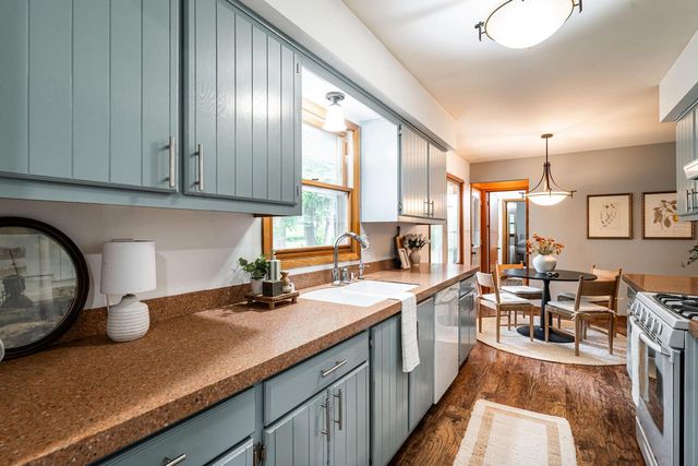 1825 Wolf ROAD, Waukesha, WI 53186