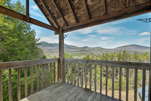 17 Croto Lane, Albany, NH 03818