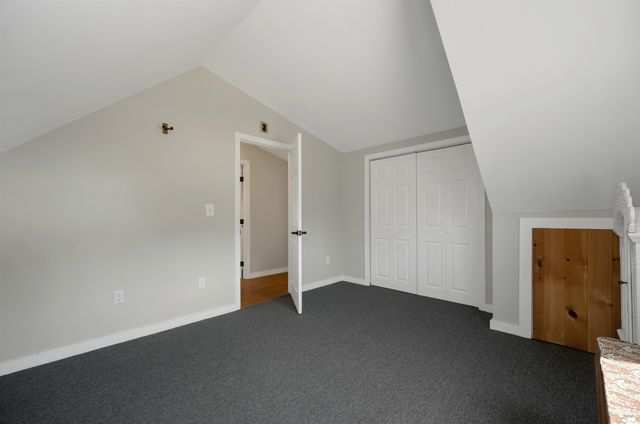 17 Croto Lane, Albany, NH 03818