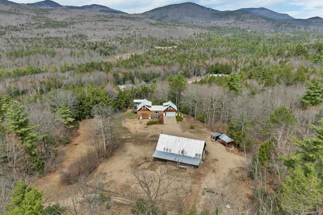 17 Croto Lane, Albany, NH 03818