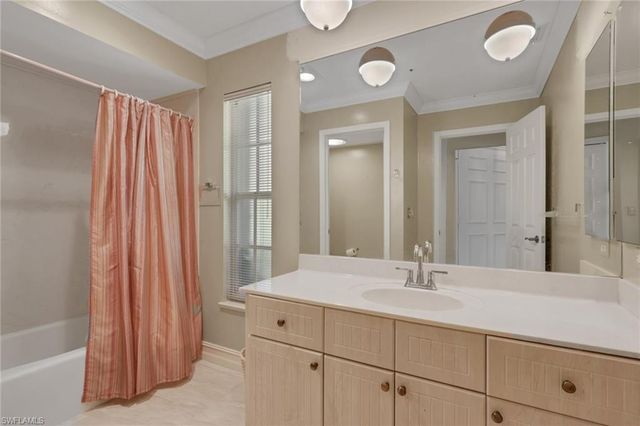 219 Monterey DR, Naples, FL 34119