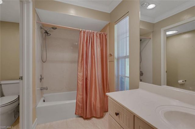 219 Monterey DR, Naples, FL 34119