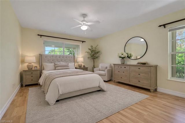 219 Monterey DR, Naples, FL 34119