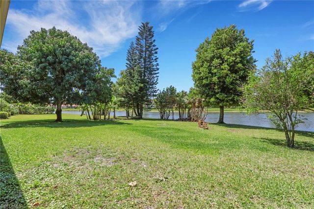 219 Monterey DR, Naples, FL 34119