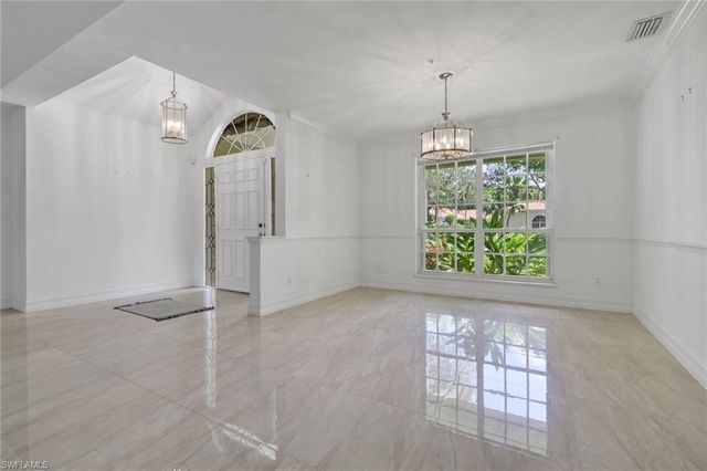 219 Monterey DR, Naples, FL 34119