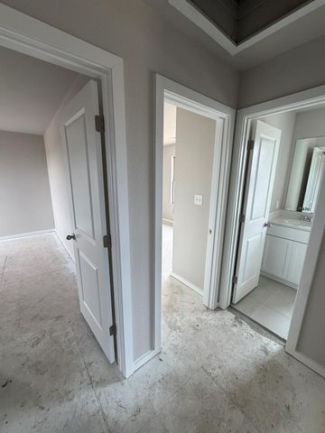 25537 Flora Bella LN, Elgin, TX 78621