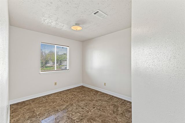 8210 Windfall Court, Houston, TX 77040