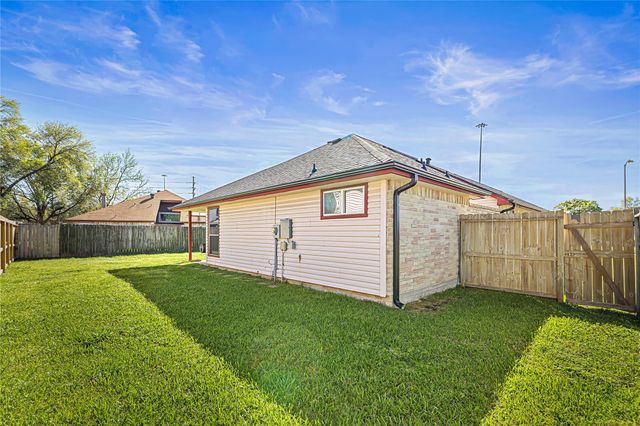 8210 Windfall Court, Houston, TX 77040