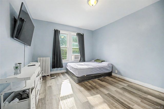1661 E 172nd Street, Bronx, NY 10472