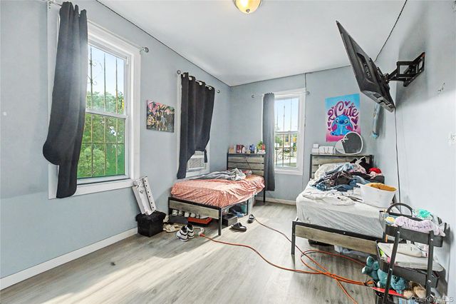 1661 E 172nd Street, Bronx, NY 10472