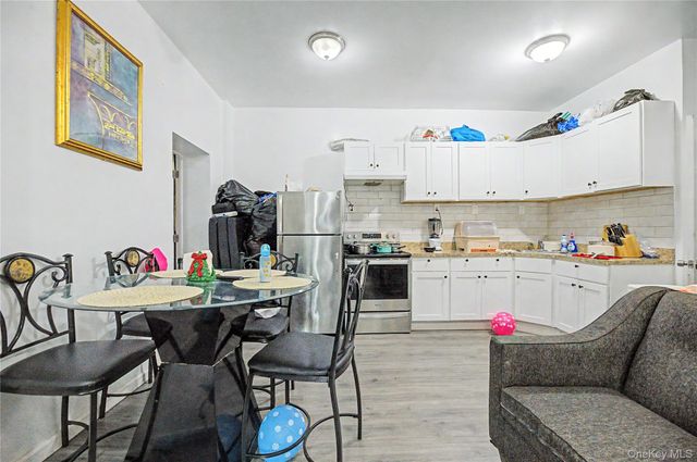 1661 E 172nd Street, Bronx, NY 10472
