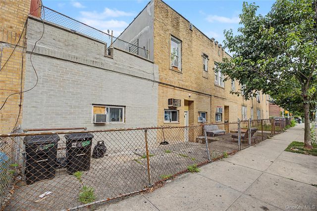 1661 E 172nd Street, Bronx, NY 10472