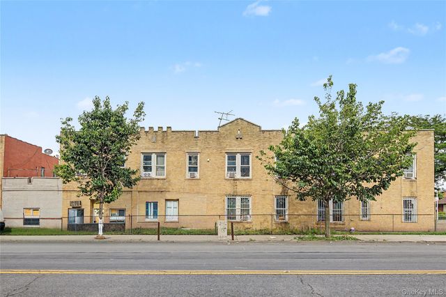 1661 E 172nd Street, Bronx, NY 10472