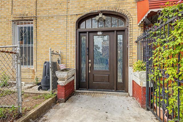 1661 E 172nd Street, Bronx, NY 10472