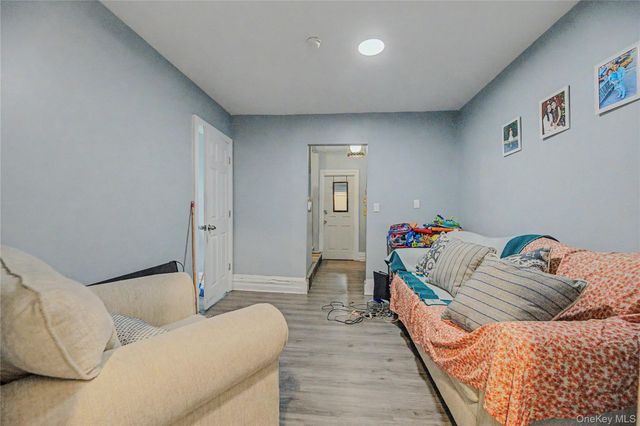 1661 E 172nd Street, Bronx, NY 10472