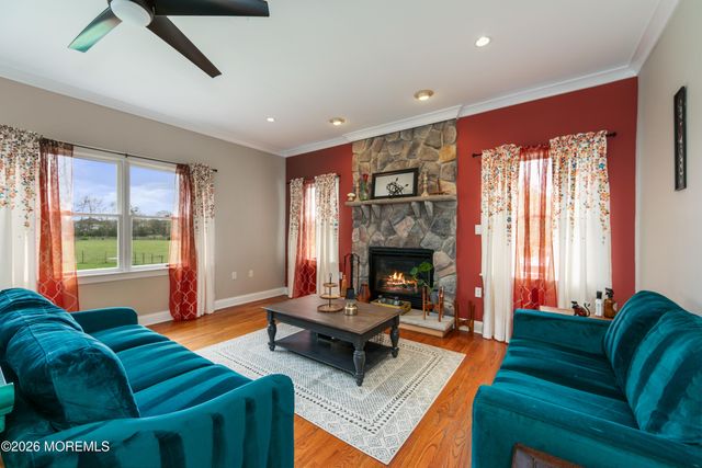 173 W Pleasant Grove Road, Jackson, NJ 08527