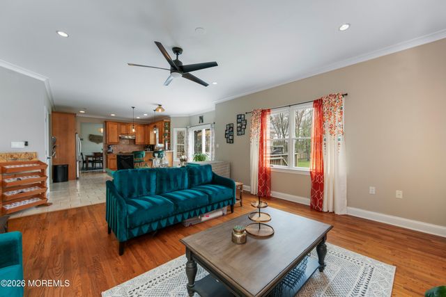 173 W Pleasant Grove Road, Jackson, NJ 08527