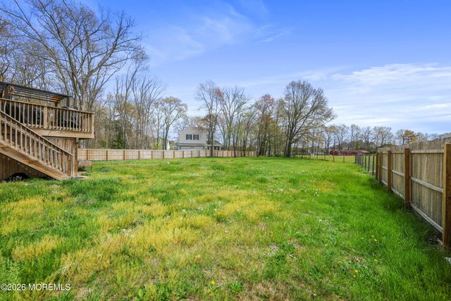 173 W Pleasant Grove Road, Jackson, NJ 08527