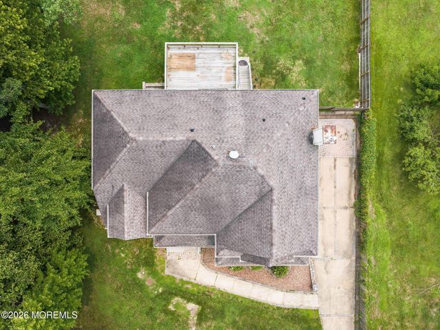 173 W Pleasant Grove Road, Jackson, NJ 08527